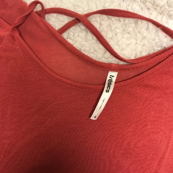 Top - Picture 2 of 2